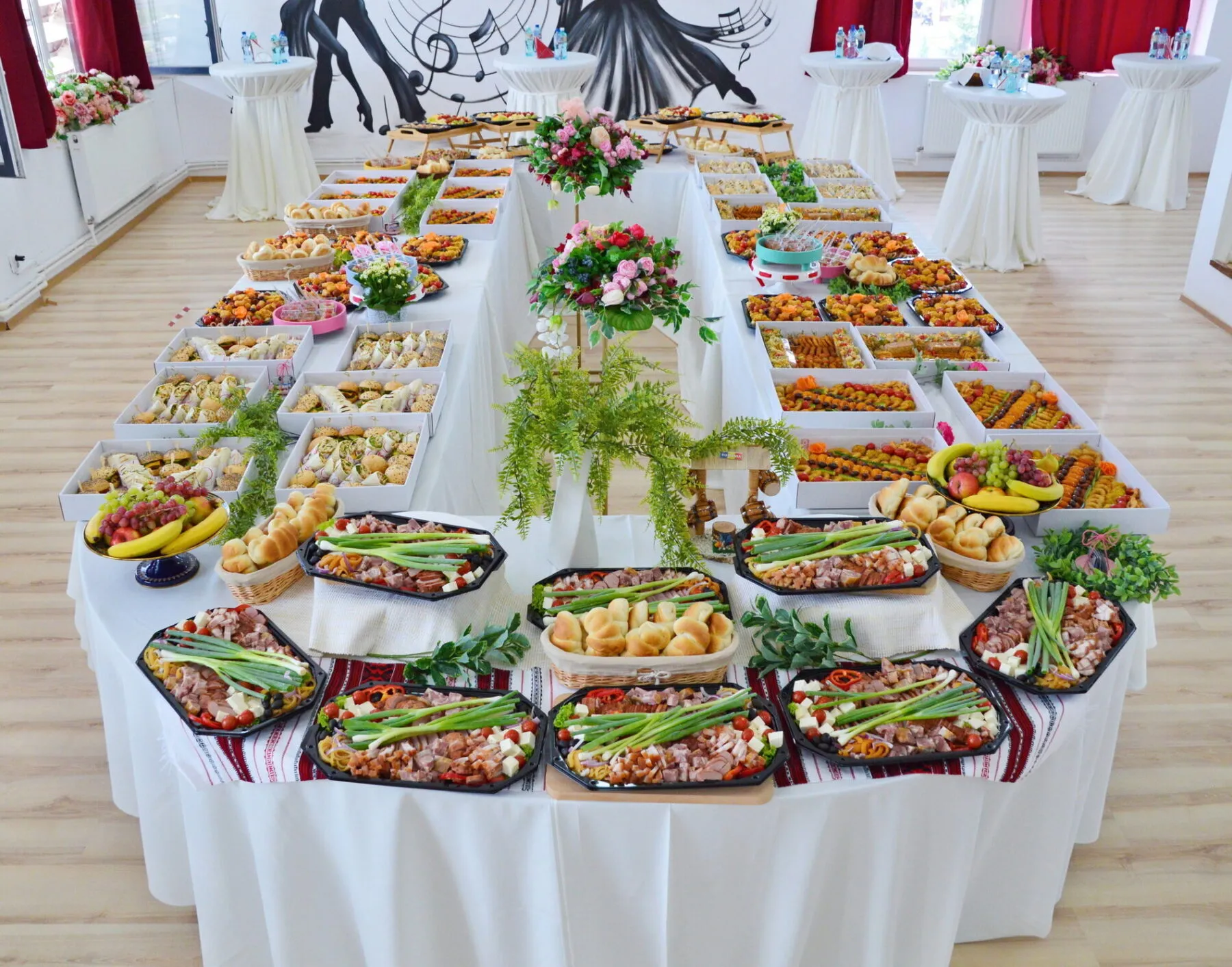 Galerie Foto 23 bufet traditional catering bacau