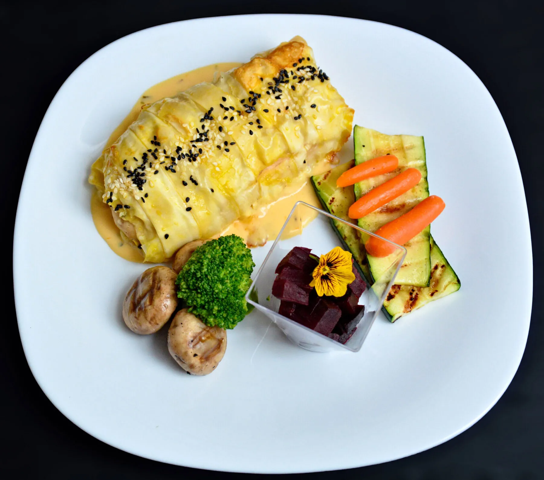 Galerie Foto 55 piept pui foietaj legume catering bacau